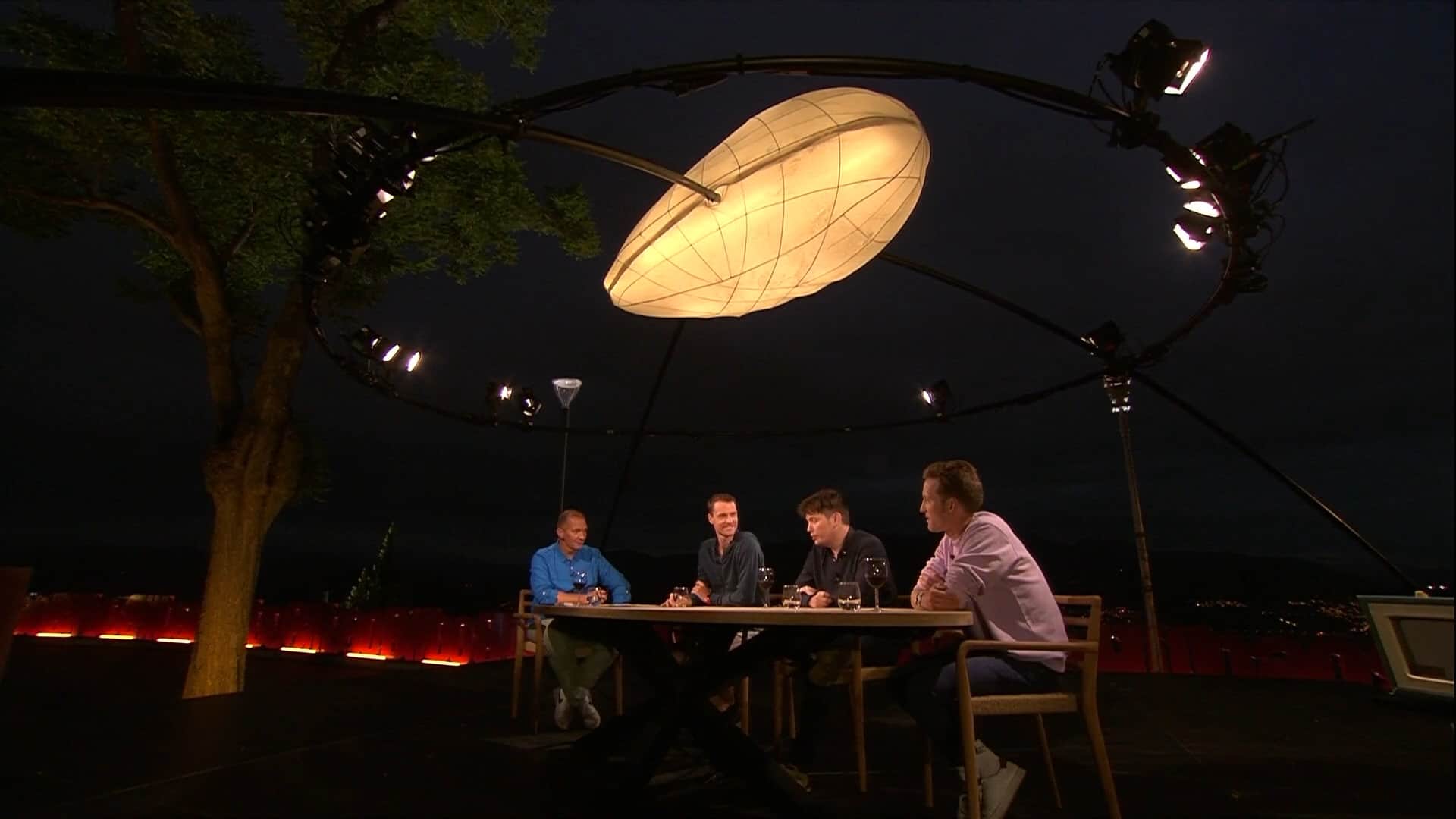 Leroy, winner of the Sporza Wielermanager, talking about his love of cycling in Vive le Vélo.